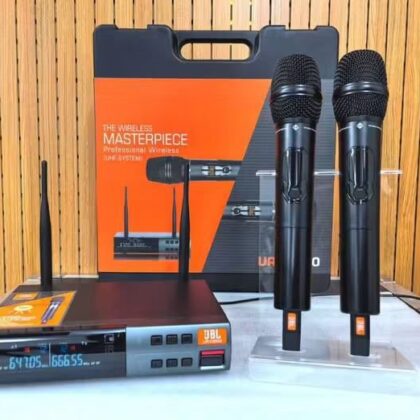 JBL URX9900 Professional Wireless UHF Microphone System