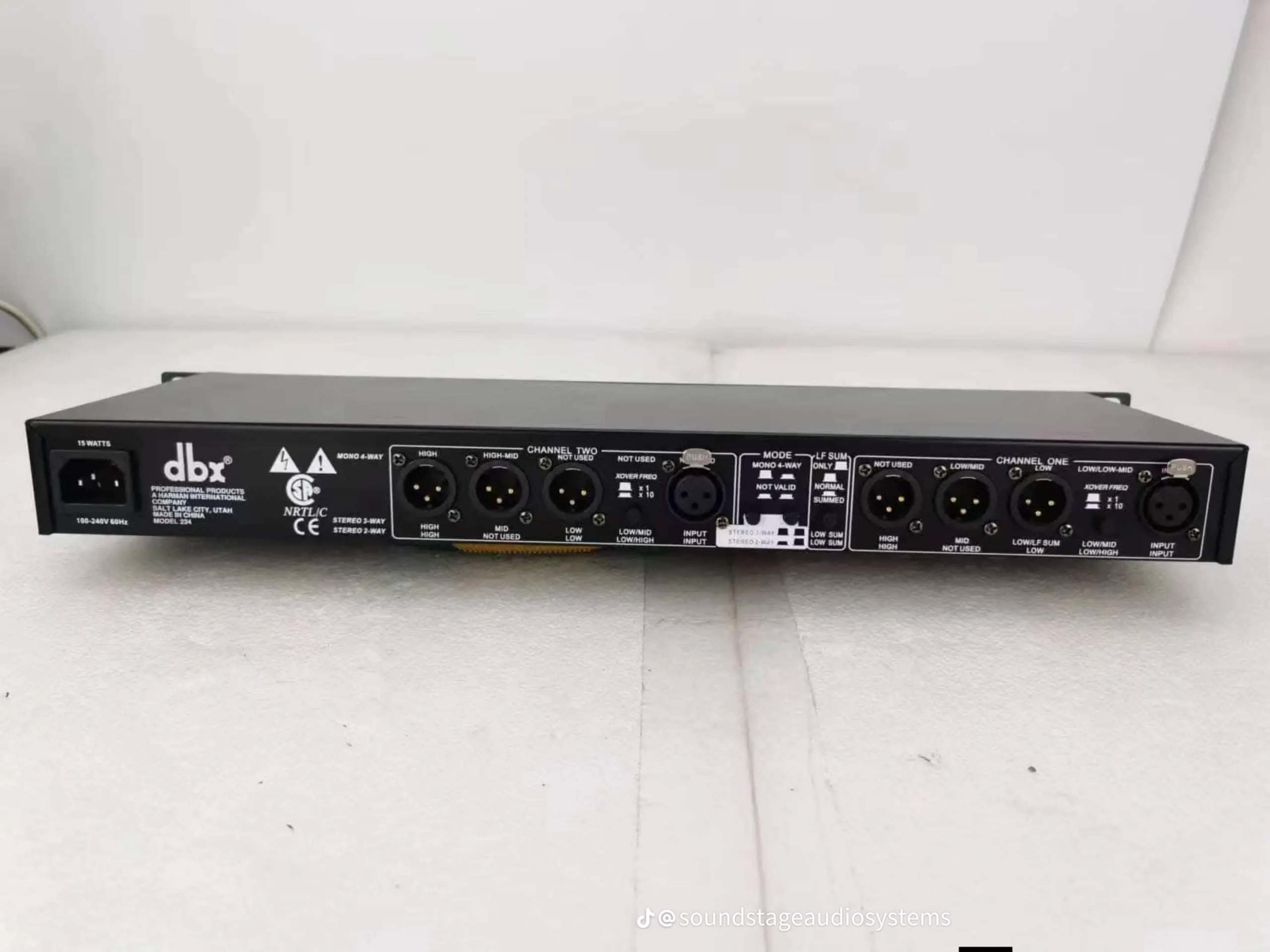 Dbx 234XL 2/3-Way Stereo 4-Way Mono Crossover - Image 2